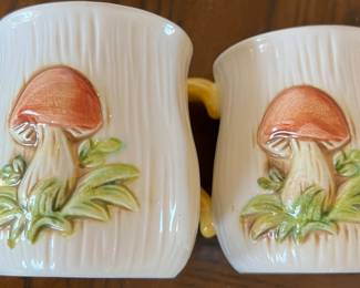 Sears, Roebuck and Co 1976 Japan Mushroom Mug pair