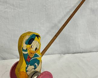 Donald Duck-Themed Wooden Pull Toy with Pink Wheels and Metal Accents