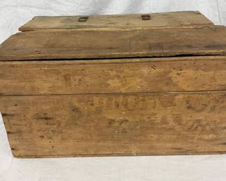 Wooden Round Sugar Cake Crate, 22in x 14in