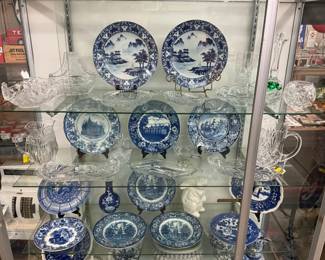 Several Pcs. Vintage Blue/White Chinaware