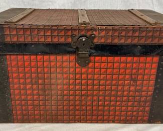 Wooden Storage Chest with Red Geometric Exterior and Removable Tray, 16″ x 9″