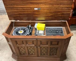 Floo Model Radio