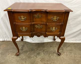 Queen Anne-Style Three-Drawer Chest with Brass Hardware