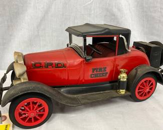 15-Inch Die-Cast Metal Fire Chief Car with Red and Black Detailing