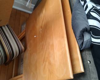TV tables