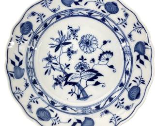 Old German Meissen Porcelain Blue Onion Plate
