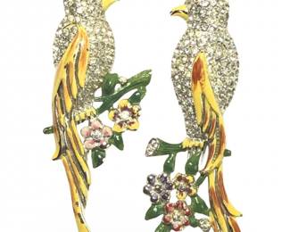 2 Spectacular Enamel Parrot Fur Clips