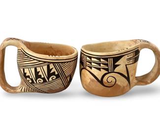 2pc Native American D. TooTsie Asa Hopi Clay Mugs