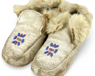 White Leather Beaded Baby Moccasins