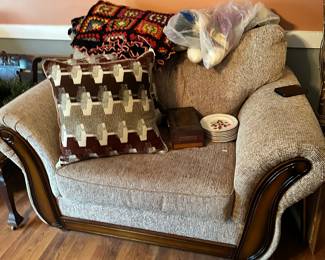 Oversized sofa chair