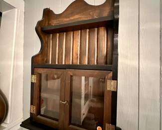 Wooden display shelf
