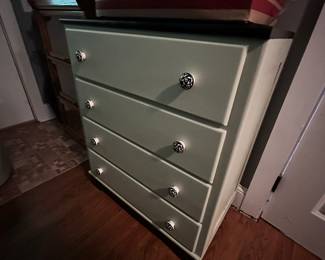 Wood dresser