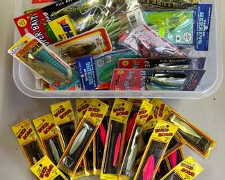 Brand New In Original Package Buzz Bombs And Lures