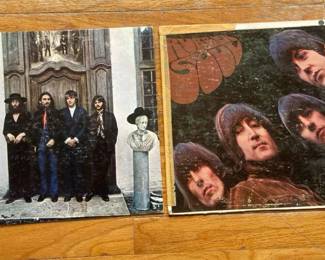 2 Vintage Beatles Vinyl Records Rubber Soul And Hey Jude