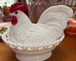 Westmoreland milk glass hen