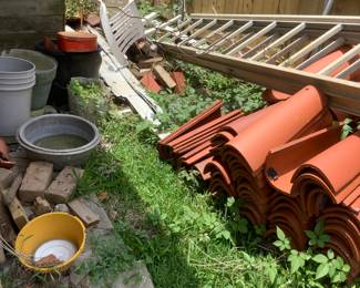 LArge terracotta 10@15.00