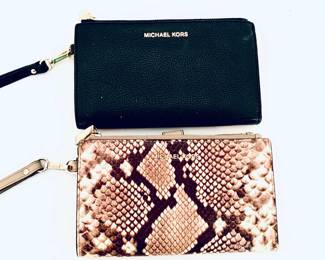 MICHEAL KORS WRISTLETS