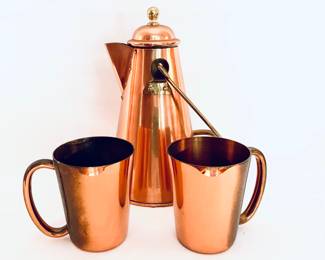 COPPER KETTLE AND MUGS