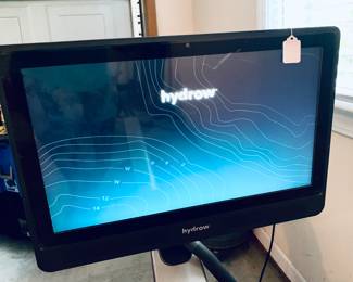 HYDROW ROWING MACHINE