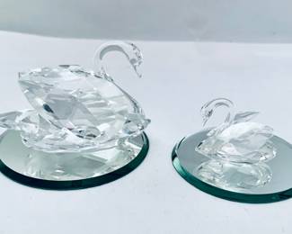 SWAROVSKI SWANS