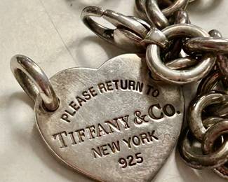 Tiffany New York heart necklace  SOLD