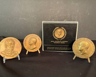 Presedential Medals JFK Eisenhower And John Wayne