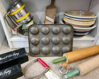 Antique Kitchen Lot
