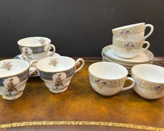 Royal Standrd Bonnie Scotland Bavaria Teacups And Saucers