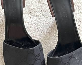 Authentic Gucci sandals