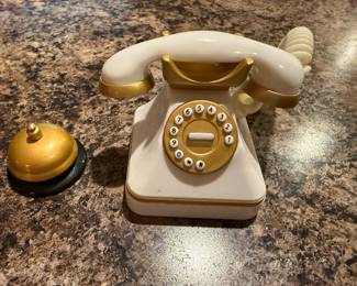 AG Grand Hotel rotary phone & bell