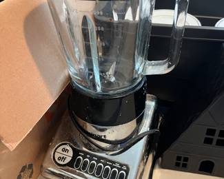 Small kitchen appliances