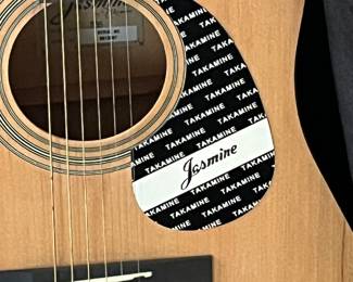 Jasmine Dreadnought S35 acoustic guitar
