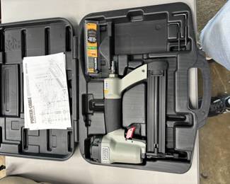 Air nailer