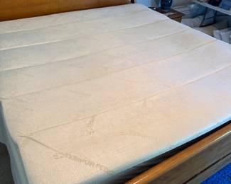 Tempur-Pedic Cashmere King Mattress