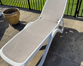 Lounger