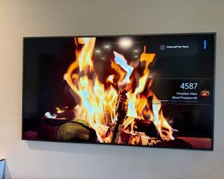 Samsung Flatscreen TV