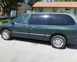 1999 Dodge Grand Caravan- 128K Original Miles