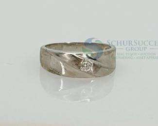 Sterling Silver Ring with Cubic Zirconia