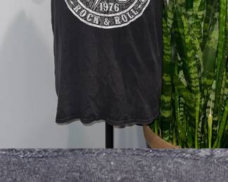 AC DC 2022 High Voltage Rock Roll Black Tee Sz Medium