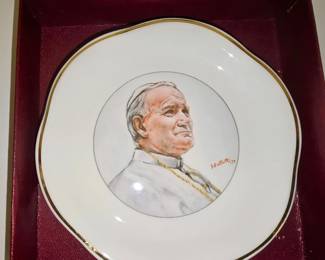 Vintage 1982 Made in England Pope John Paul II Saucer JEN8066 $32.99