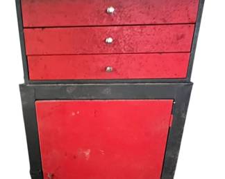 Standing Tool Chest with Drawers