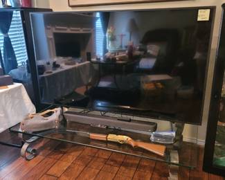 Samsung Flat Screen TV, Polk Soundbar