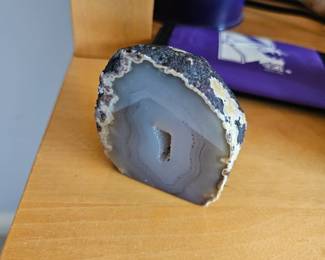 Agate geode
