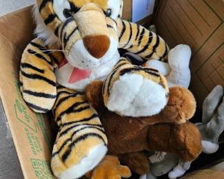 Plush stuffed animals 