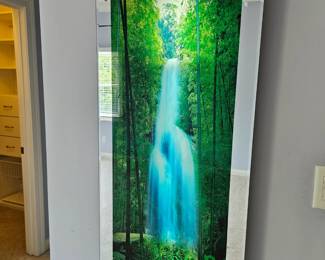 Waterfall motion and sound picture