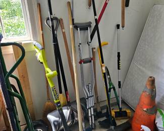 Yard tools