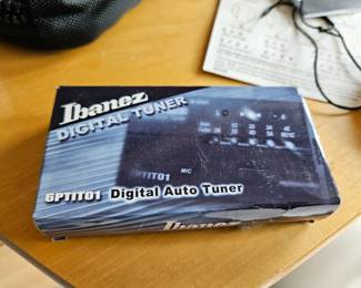 Guitar tuner