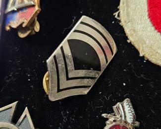 Staff sergeant pin