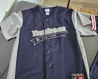 Yankees jersey
