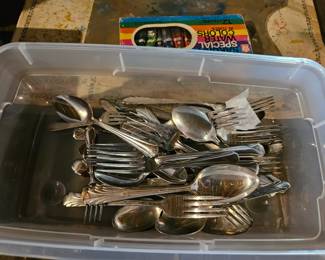 Silverplate flatware 